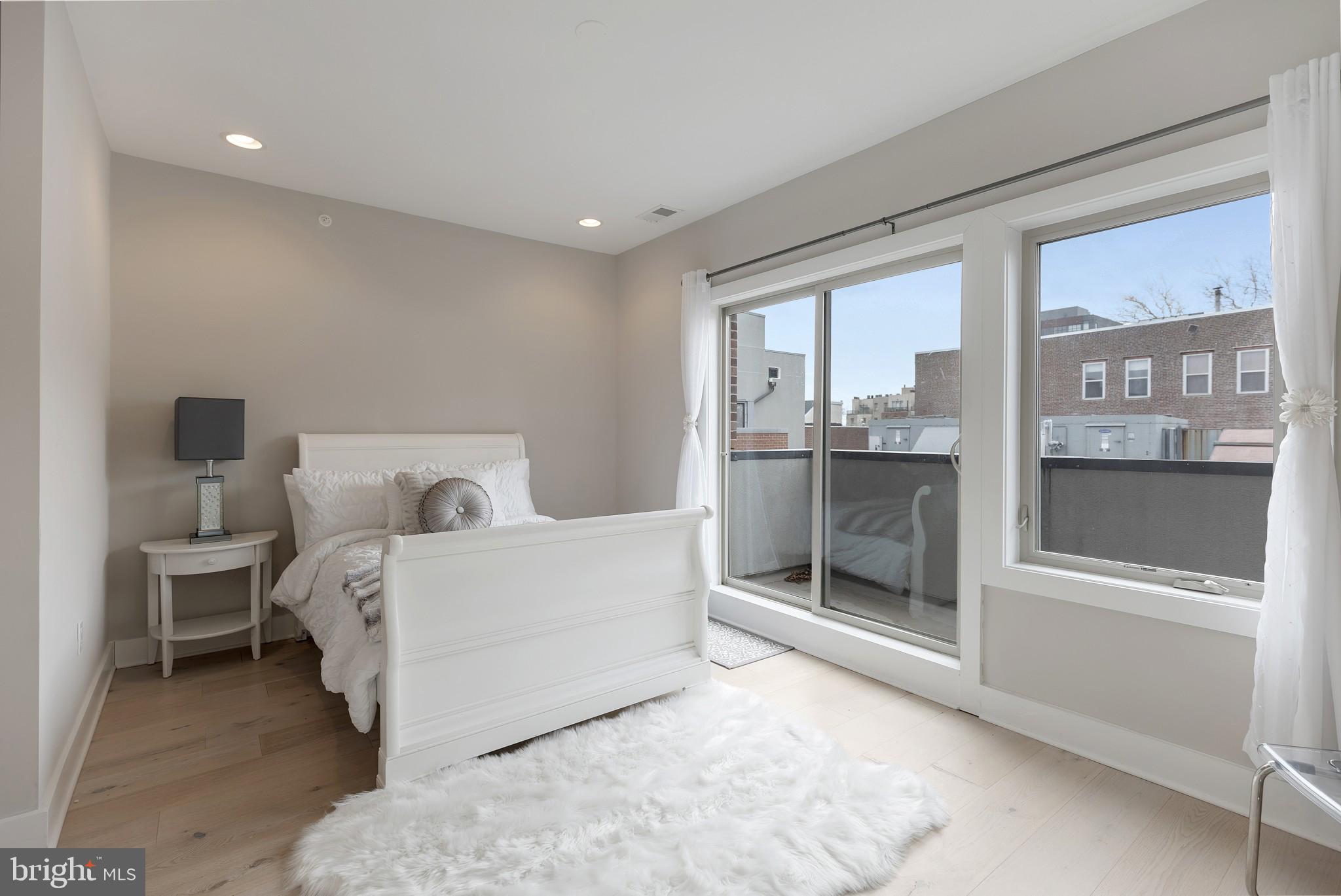 151 North 2nd Street, Unit 5 Philadelphia, PA 19106 - Photo 20 of 27