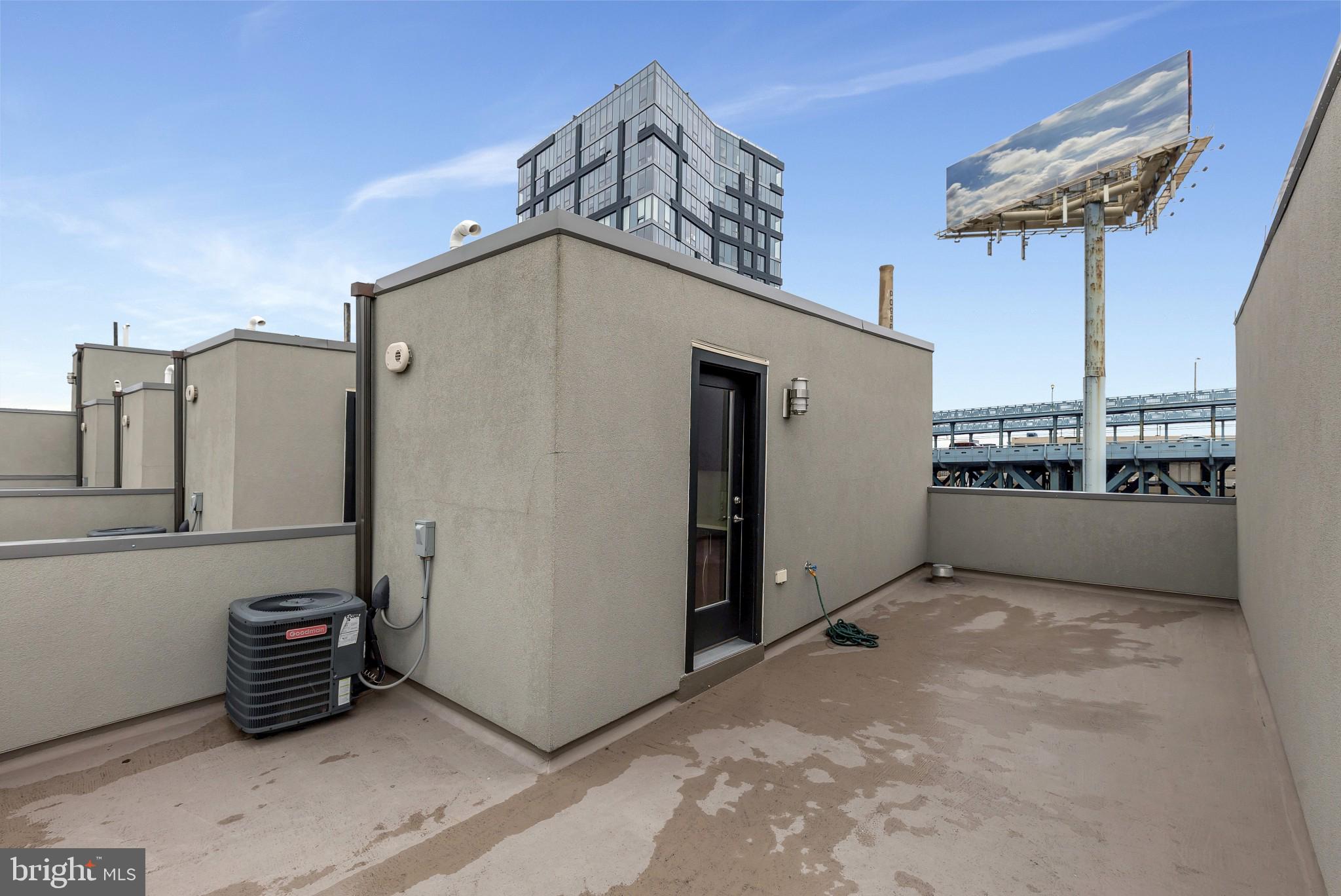 151 North 2nd Street, Unit 5 Philadelphia, PA 19106 - Photo 24 of 27