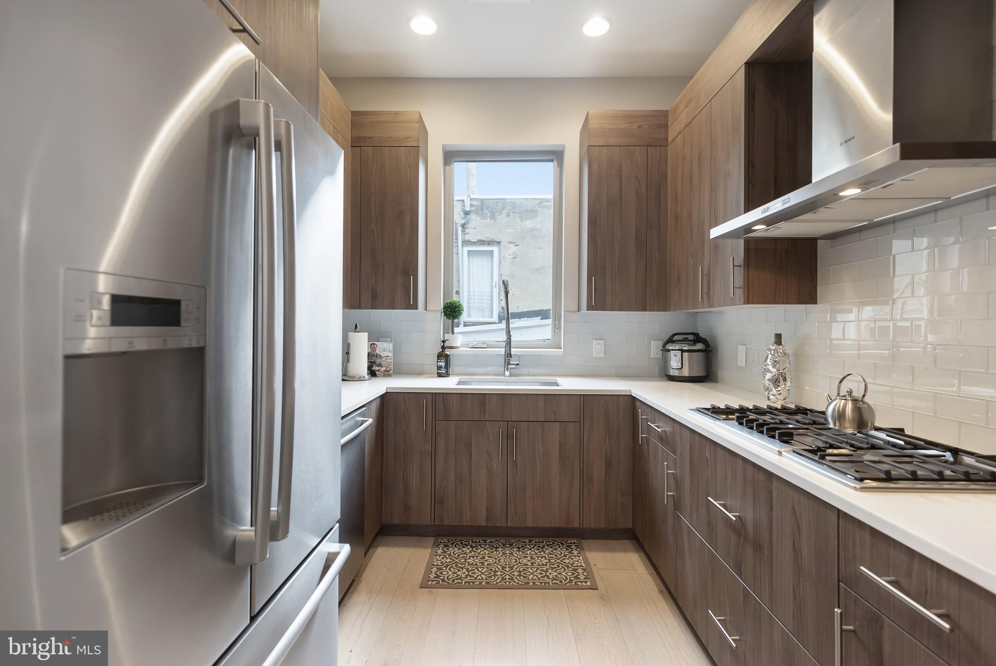 151 North 2nd Street, Unit 5 Philadelphia, PA 19106 - Photo 6 of 27