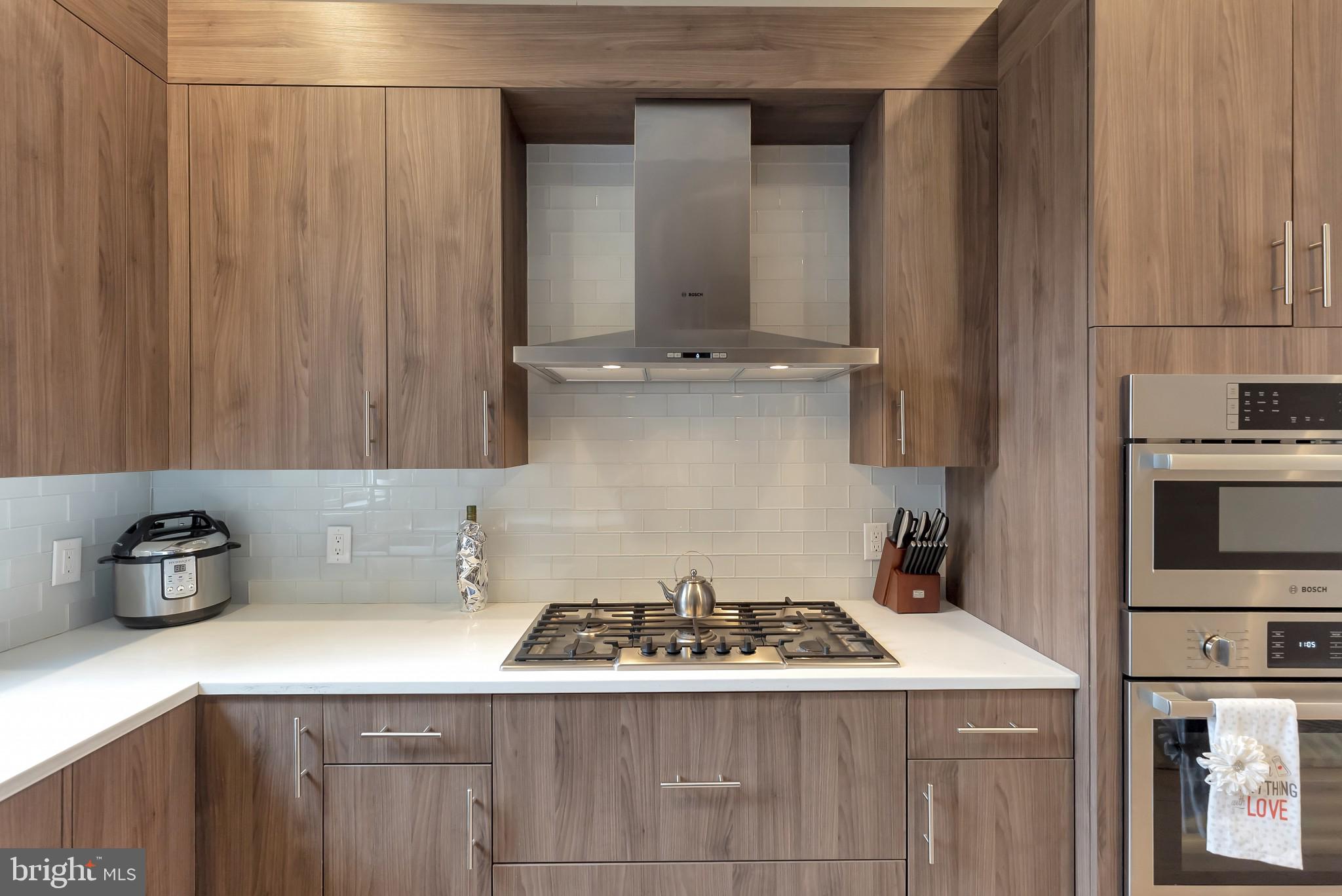 151 North 2nd Street, Unit 5 Philadelphia, PA 19106 - Photo 9 of 27