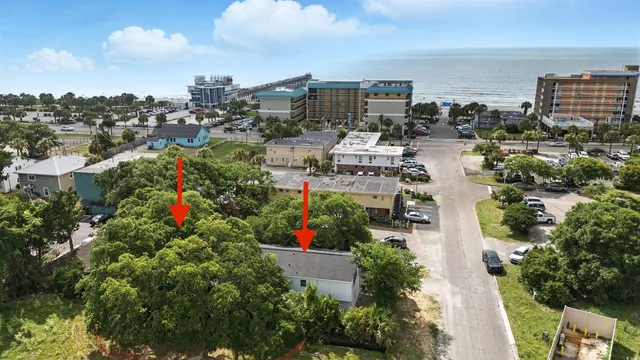 $899,900 | 304 1st Avenue North, Myrtle Beach, SC 29577