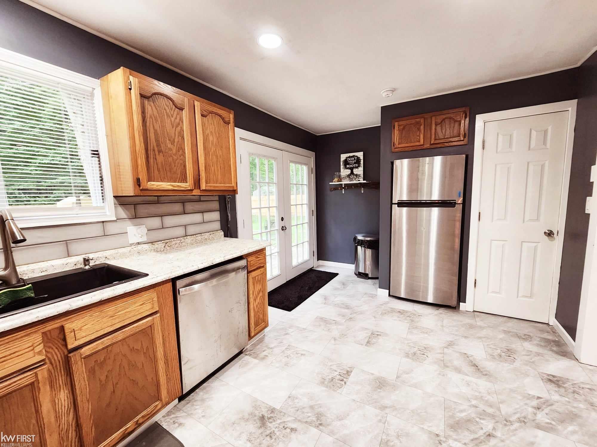 2103 Underwood Road Caro, MI 48723 - Photo 3 of 26 50115548-2.JPG