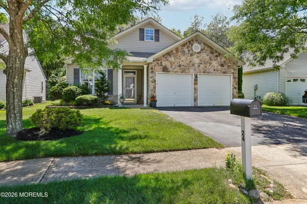 $579,000 | 24 Morning Glory Court, Brick, NJ 08724