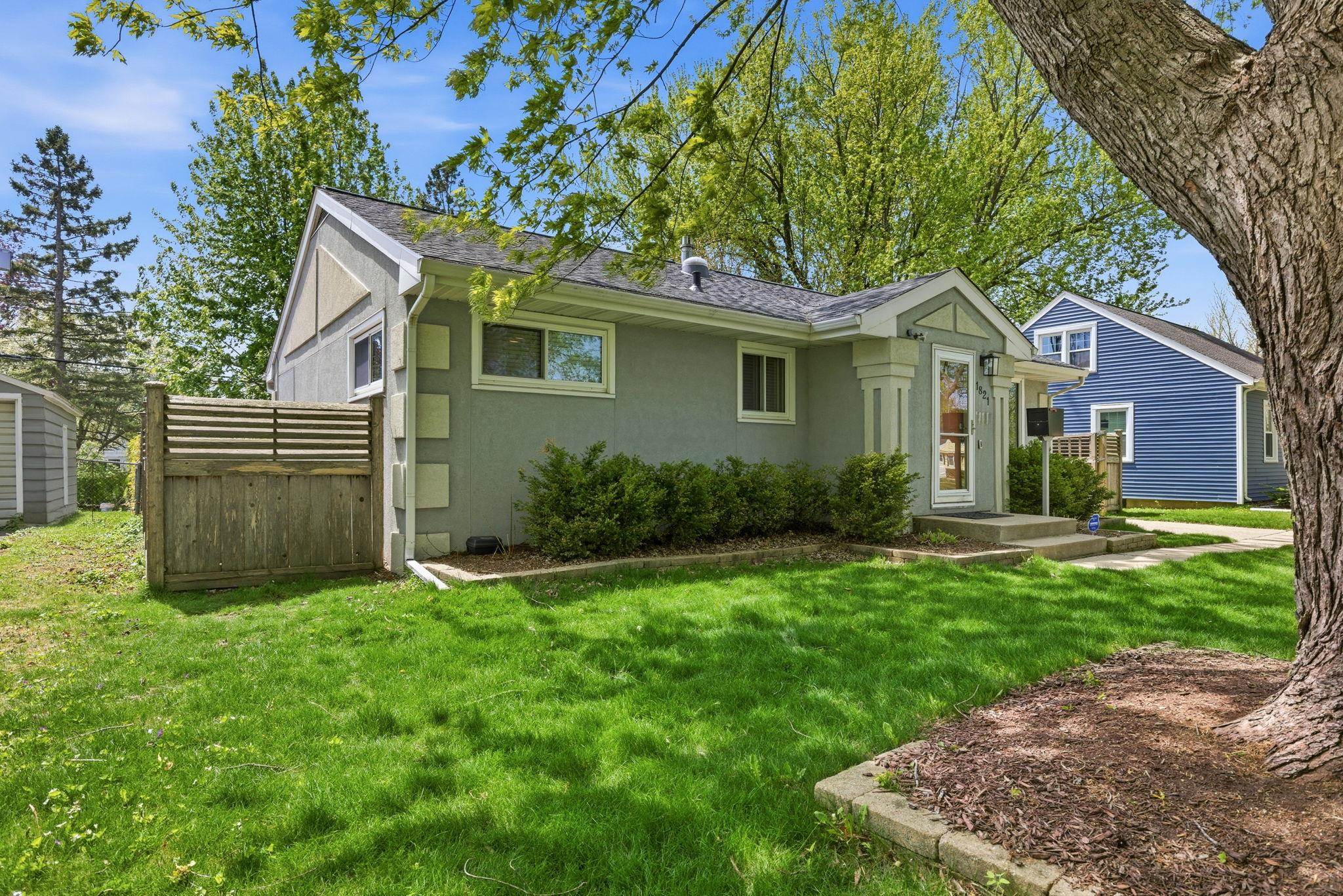1821 Manley Street Madison, WI 53704 - Photo 46 of 48
