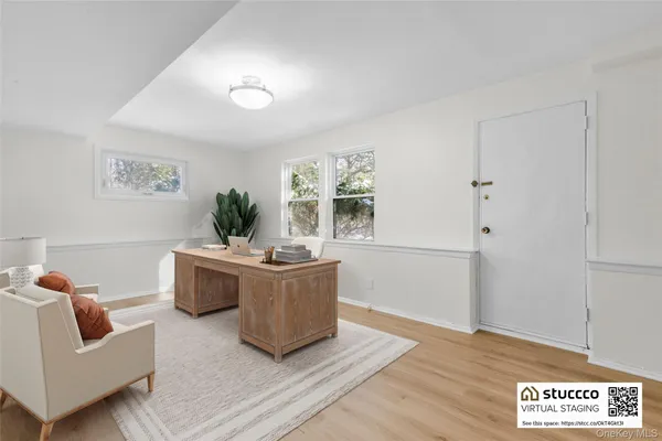 $6,000 | 25 Woodhollow Lane, New Rochelle, NY 10804