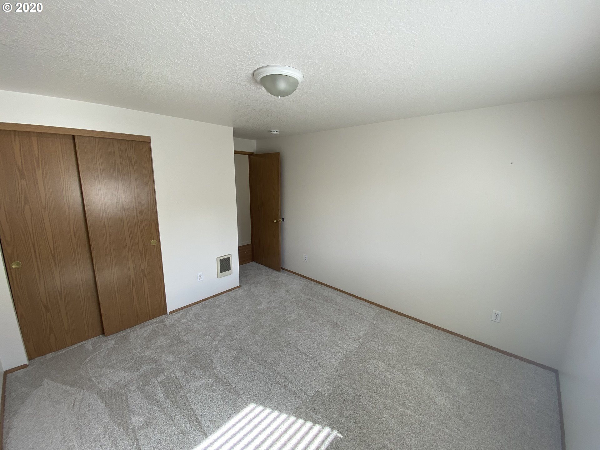 8292 Northeast Snowberry Loop Vancouver, WA 98664 - Photo 11 of 30