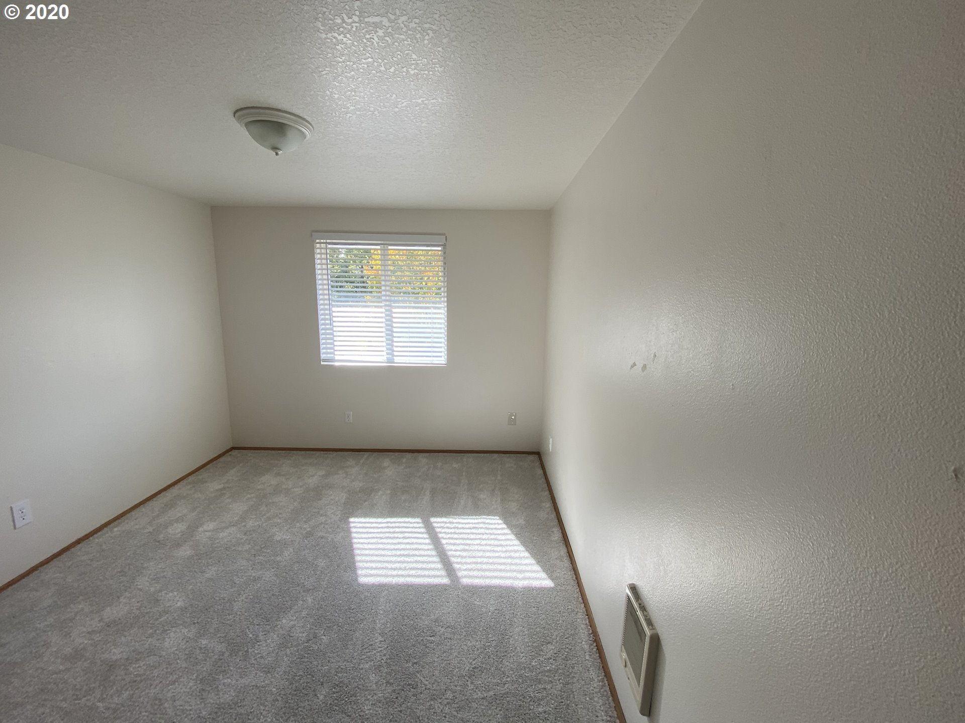 8292 Northeast Snowberry Loop Vancouver, WA 98664 - Photo 12 of 30