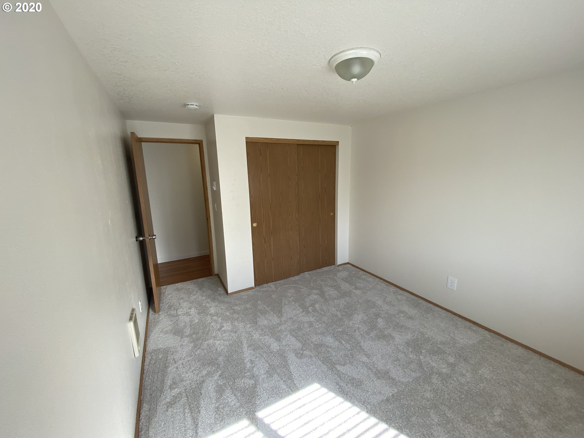 8292 Northeast Snowberry Loop Vancouver, WA 98664 - Photo 13 of 30