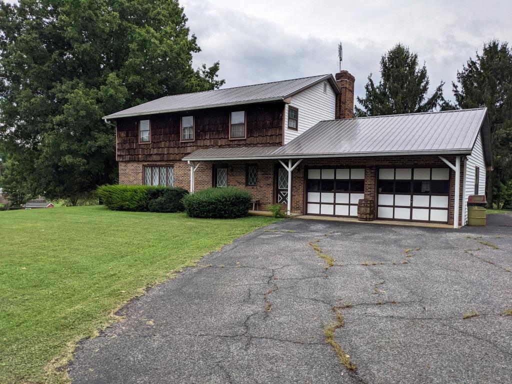 1645 Fort Chiswell Road Max Meadows, VA 24360 - Photo 1 of 27 Gallery Image 1