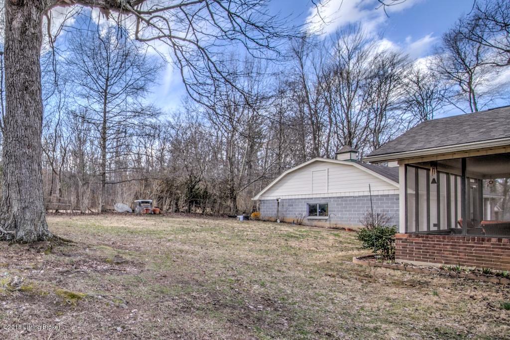 8106 Manslick Road Louisville, KY 40214 - Photo 24 of 31 8106 Manslick Rd 24