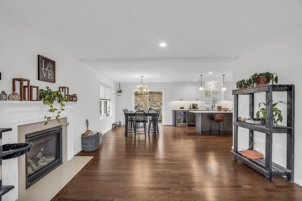 22 Paper Birch Path, Unit 36 Worcester, MA 01605 - Photo 16 of 34 a living room with furniture and a flat screen tv
