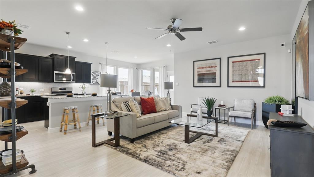 1905 Cherokee Lane Cleburne, TX 76033 - Photo 11 of 39 a living room with furniture and kitchen view