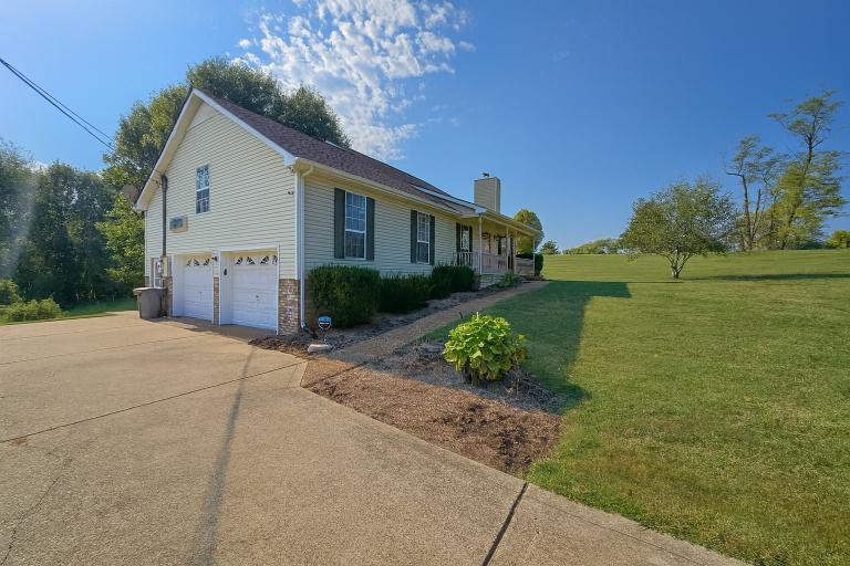 1011 Green Acres Road Joelton, TN 37080 - Photo 2 of 63