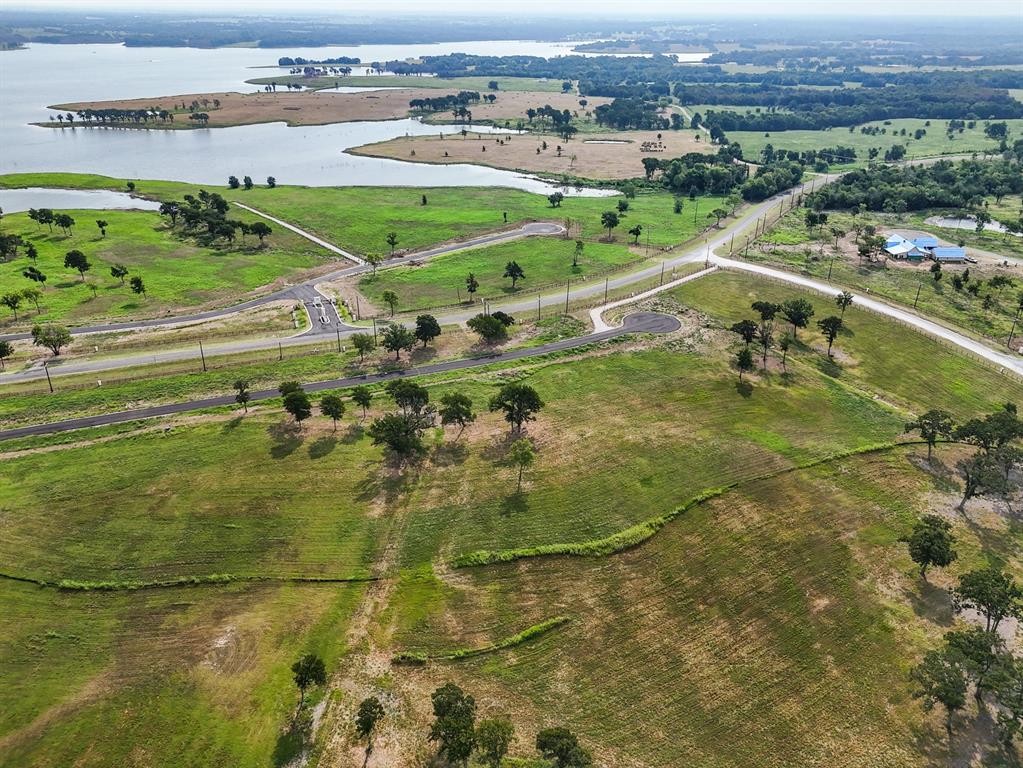 259 Lakeshore Terrace Windom, TX 75492 - Photo 19 of 35 an aerial view of a pool
