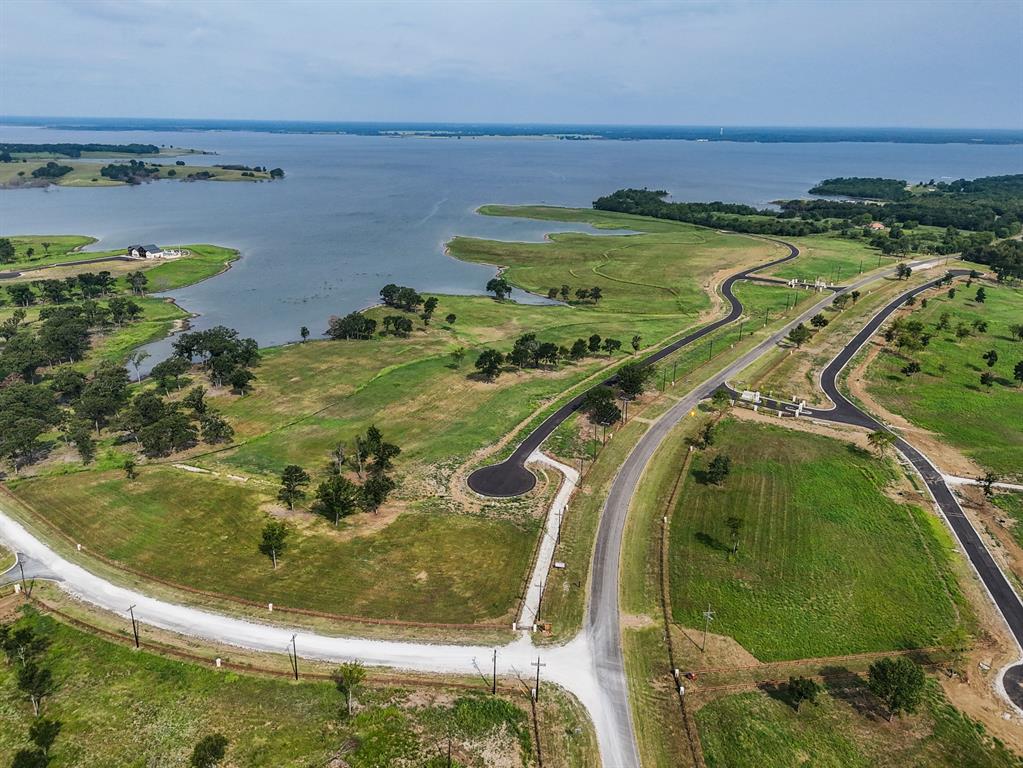259 Lakeshore Terrace Windom, TX 75492 - Photo 23 of 35 a view of a swimming pool