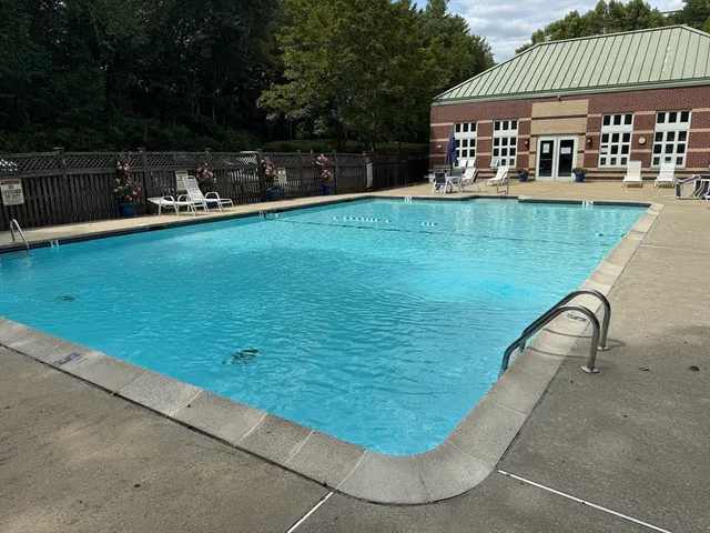 $499,900 | 273 Cambridge Road, Unit 202, Woburn, MA 01801