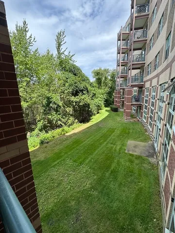 $499,900 | 273 Cambridge Road, Unit 202, Woburn, MA 01801