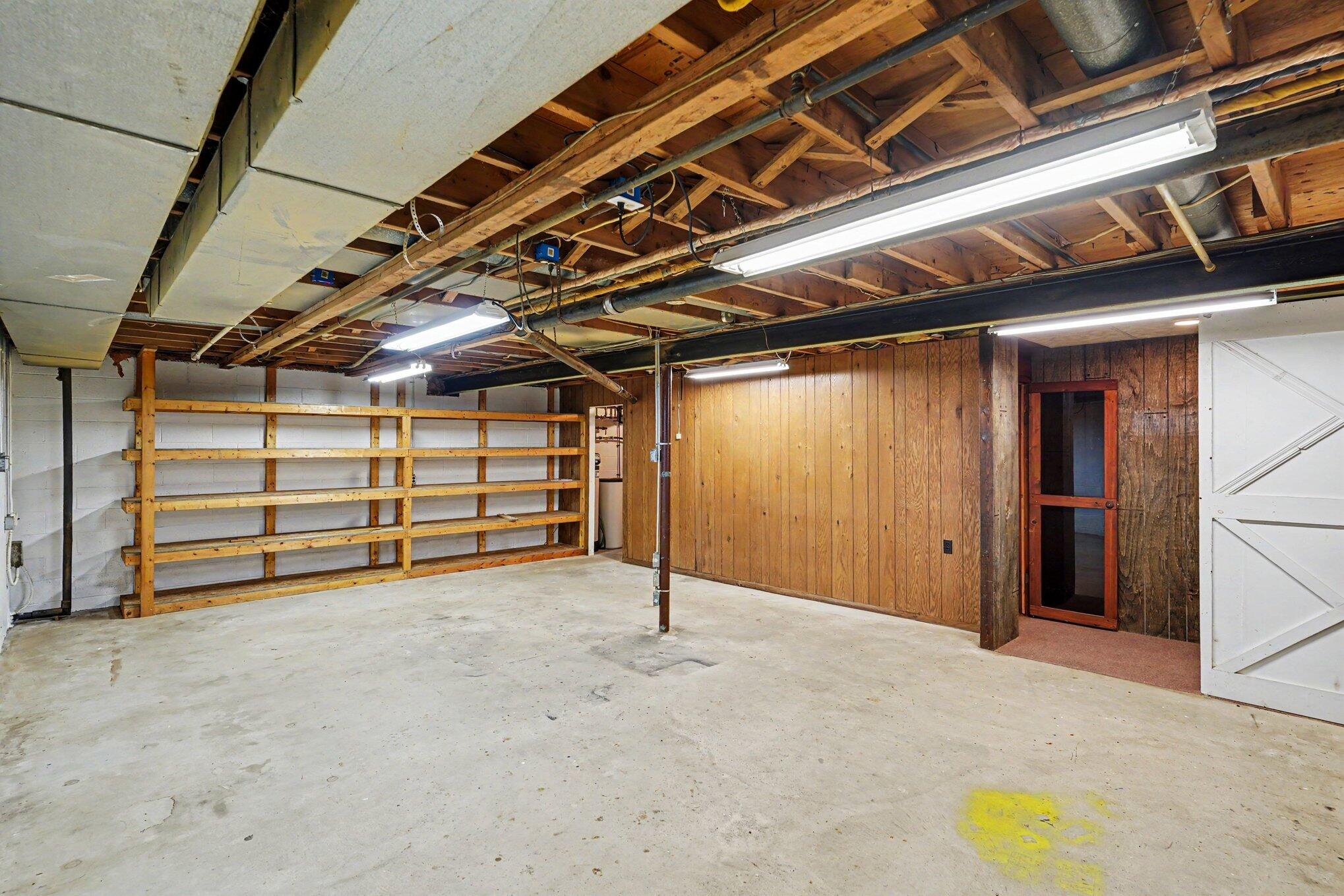 13650 Spencer Road Milford, MI 48380 - Photo 23 of 38 024_file_8286