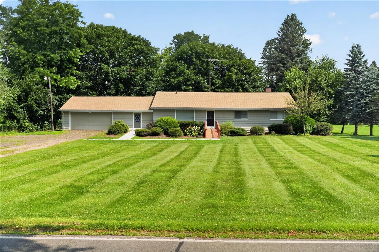6720 Horton Road Jackson, MI 49201 - Photo 5 of 38 Gallery Image 5