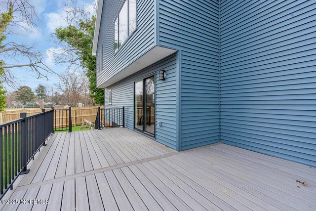 $1,390,000 | 124 Robinson Place, Shrewsbury, NJ 07702