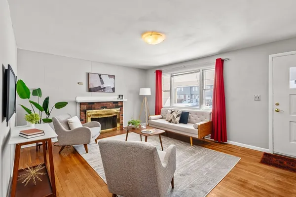 $565,000 | 28 Patriot Street, North Andover, MA 01845