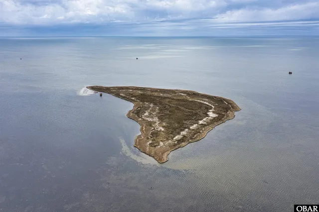 $225,000 | 0 Island Salvo Nc 27972, Avon, NC 27915