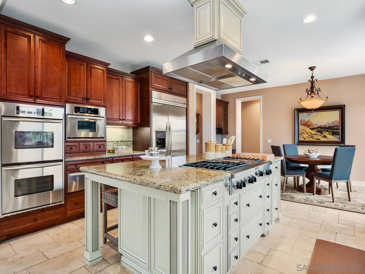 6676 Lemon Leaf Drive Carlsbad, CA 92011 - Photo 11 of 25