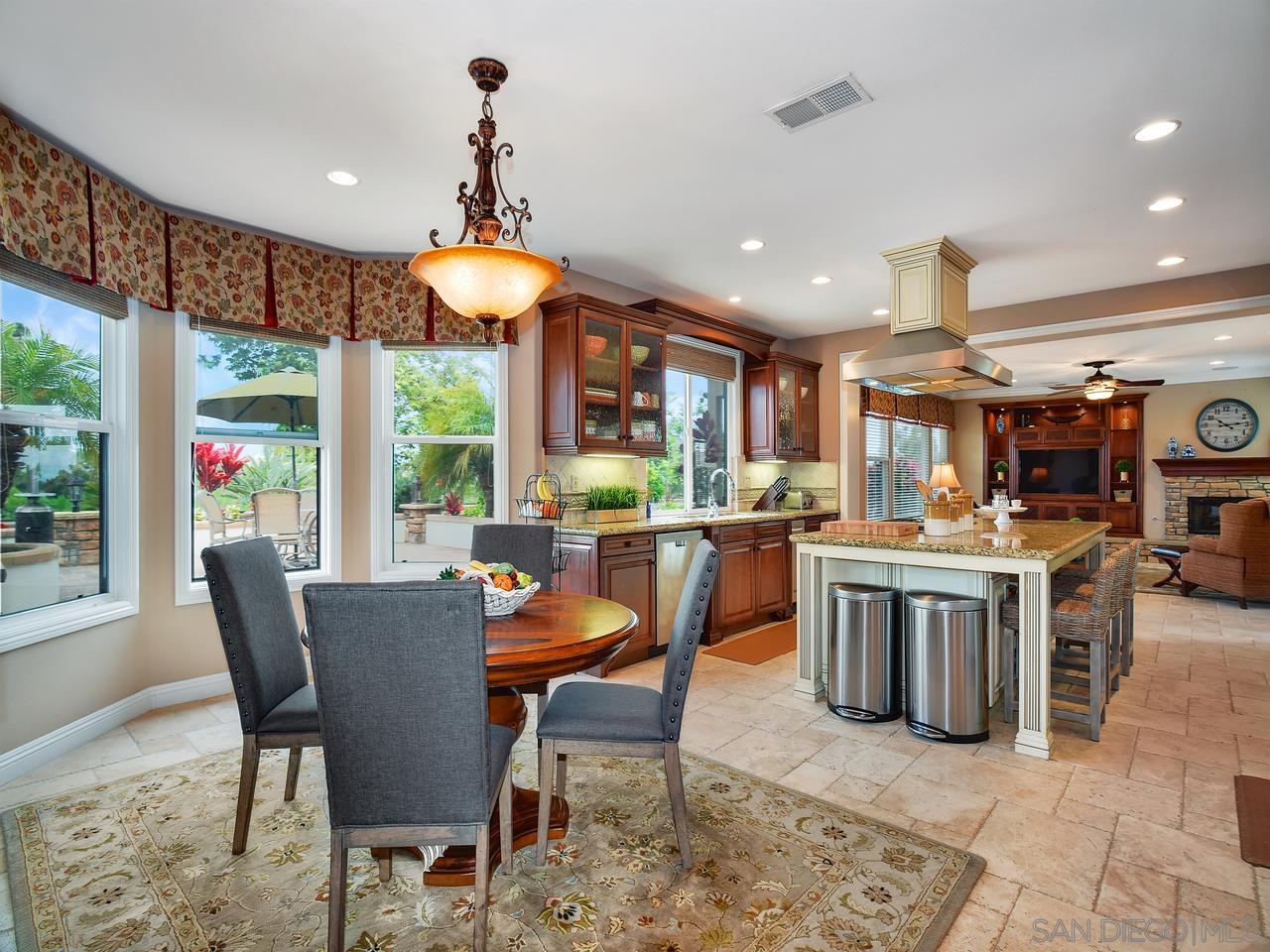 6676 Lemon Leaf Drive Carlsbad, CA 92011 - Photo 13 of 25