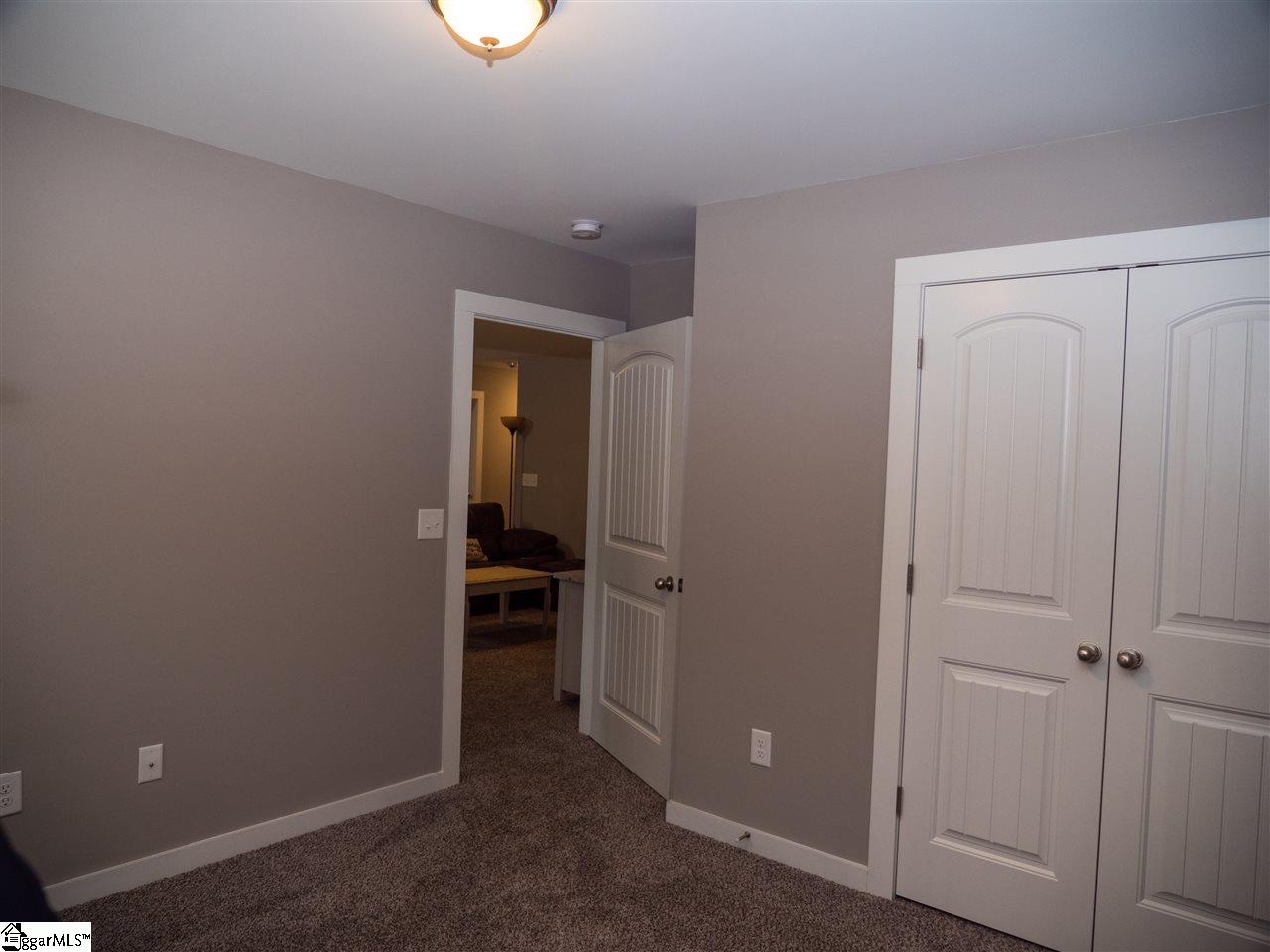152 Ballenger Road Gray Court, SC 29645 - Photo 8 of 12