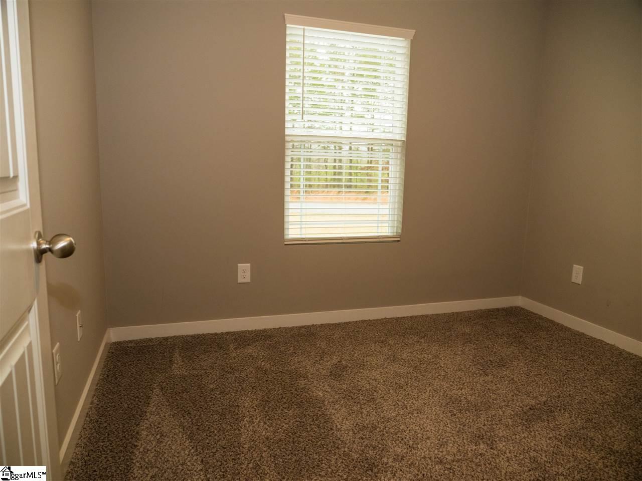 152 Ballenger Road Gray Court, SC 29645 - Photo 9 of 12