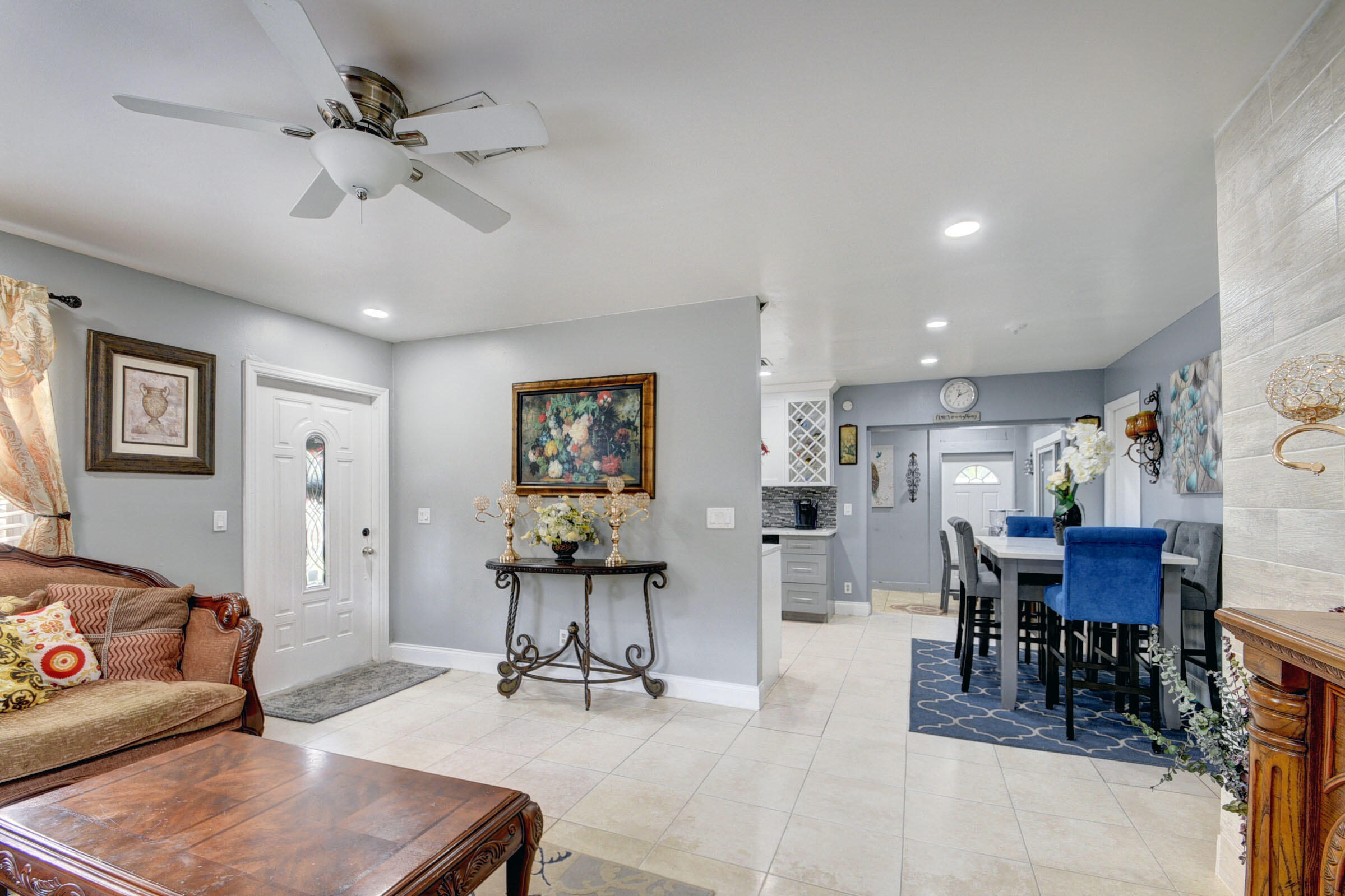 5811 Banana Road West Palm Beach, FL 33413 - Photo 28 of 38 08_house (8)