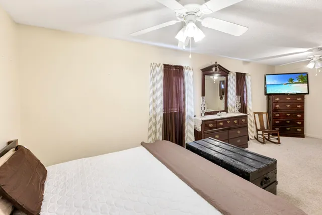 $499,999 | 176 Bourbon Street, Freeport, FL 32439