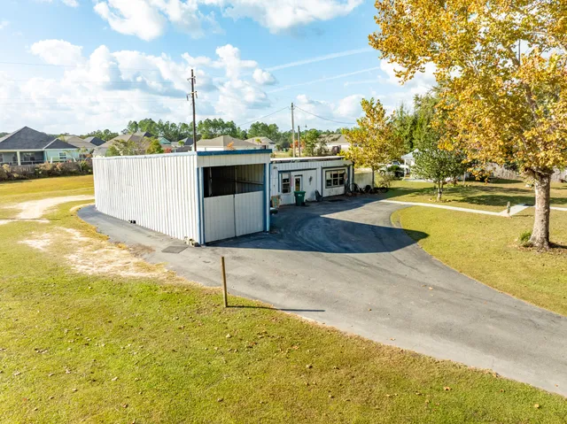 $499,999 | 176 Bourbon Street, Freeport, FL 32439