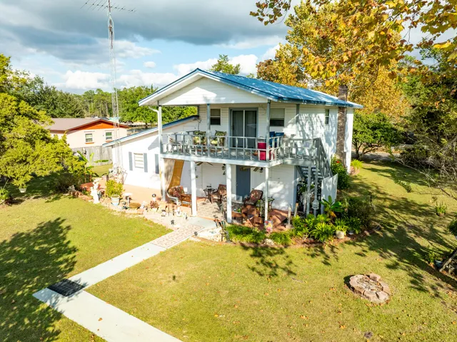 $499,999 | 176 Bourbon Street, Freeport, FL 32439