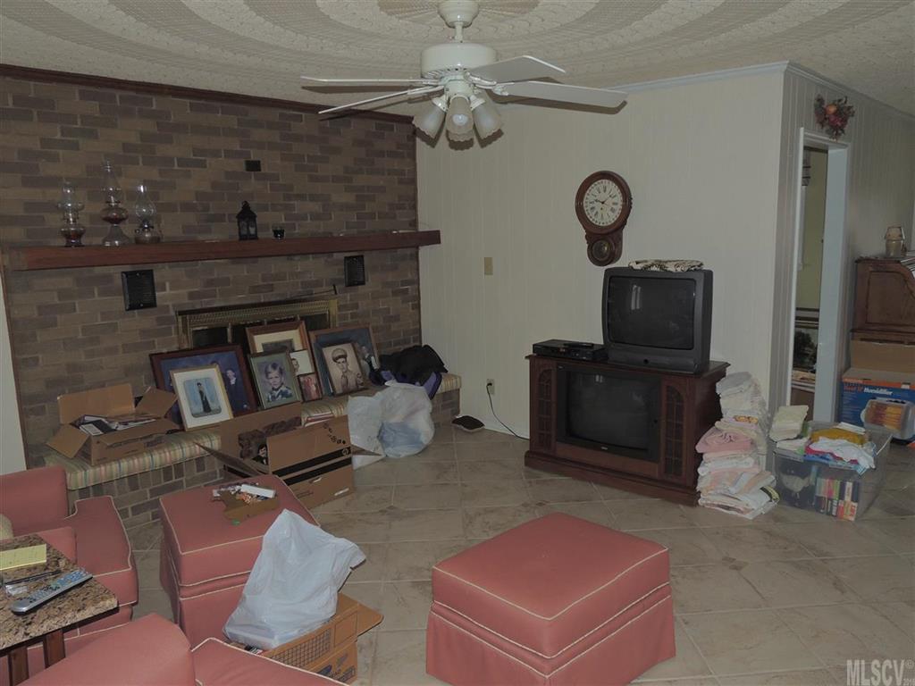2813 East Maiden Road Maiden, NC 28650 - Photo 22 of 25 Gallery Image 22