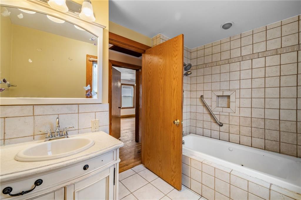 637 Freeport Road Freeport, PA 16229 - Photo 25 of 35