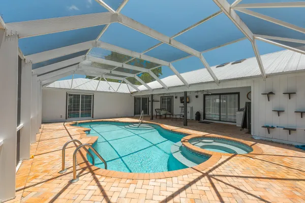 $750,000 | 1616 Southwest 20th Street Southwest, Vero Beach, FL 32962