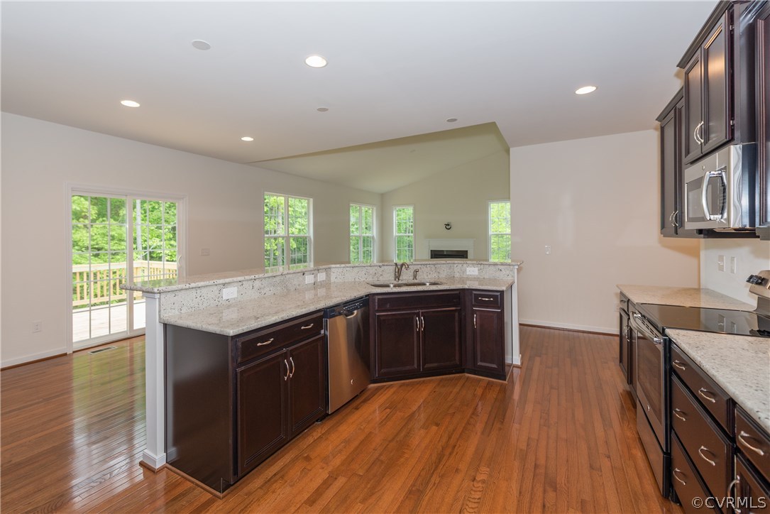 16319 Longlands Road Chesterfield, VA 23832 - Photo 6 of 22 Gallery Image 6