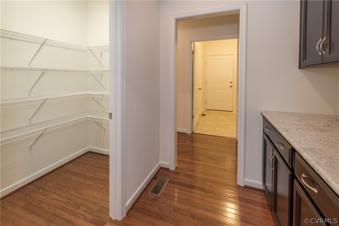 16319 Longlands Road Chesterfield, VA 23832 - Photo 7 of 22 Gallery Image 7