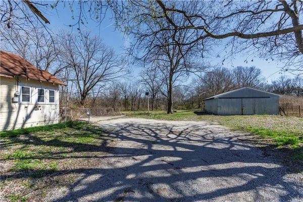 $89,000 | 4028 Cr 3745 N/a, Independence, KS 67301