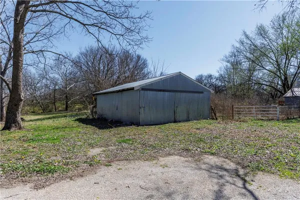 $89,000 | 4028 Cr 3745 N/a, Independence, KS 67301