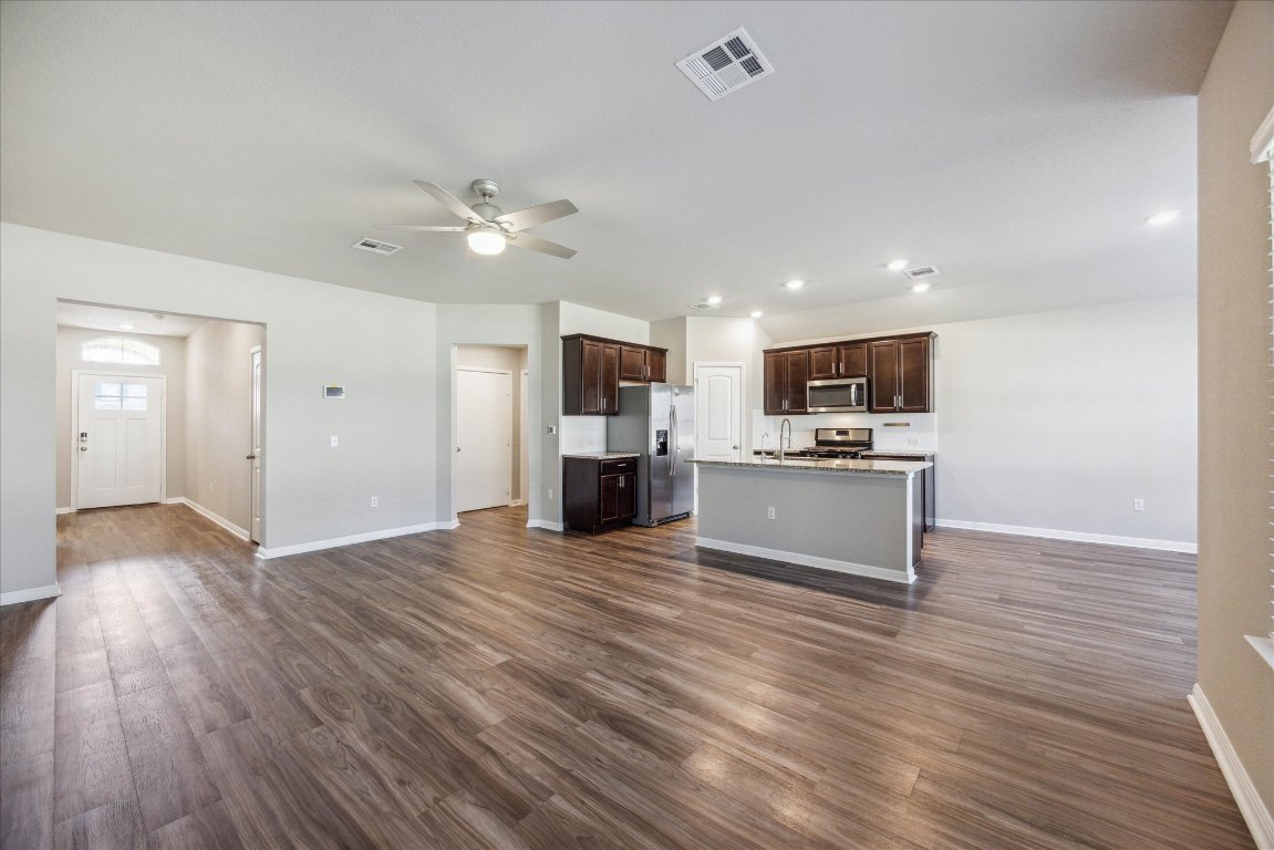 329 Empress Tree Drive Leander, TX 78641 - Photo 4 of 15