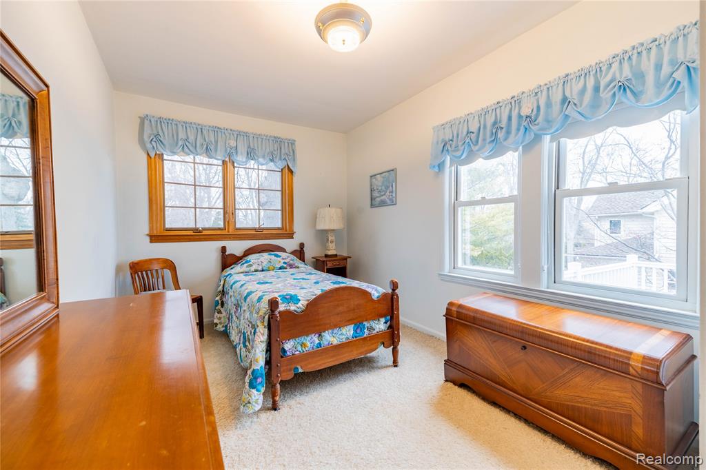 29863 East River Road Grosse Ile, MI 48138 - Photo 38 of 47