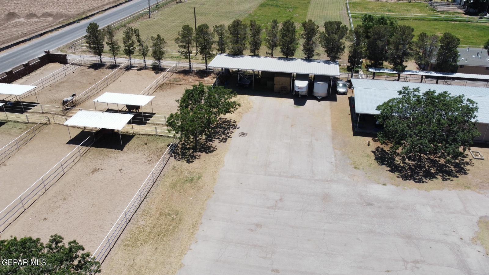 6651 Strahan Road El Paso, TX 79932 - Photo 7 of 60 IMG-20240520-WA0073