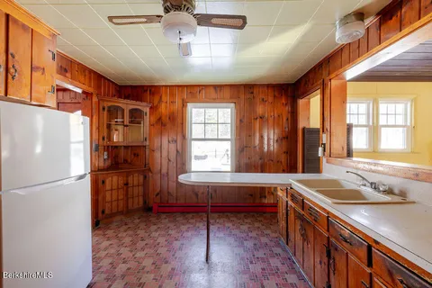 $425,000 | 470 Main Road, Monterey, MA 01245