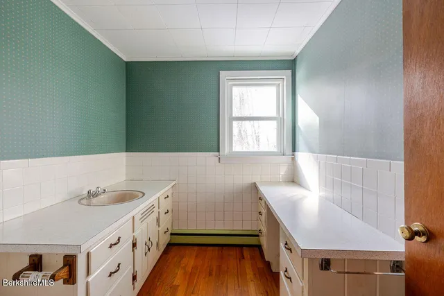 $425,000 | 470 Main Road, Monterey, MA 01245