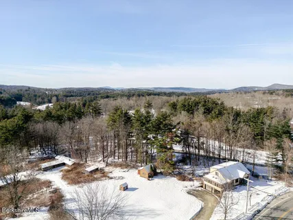 $425,000 | 470 Main Road, Monterey, MA 01245