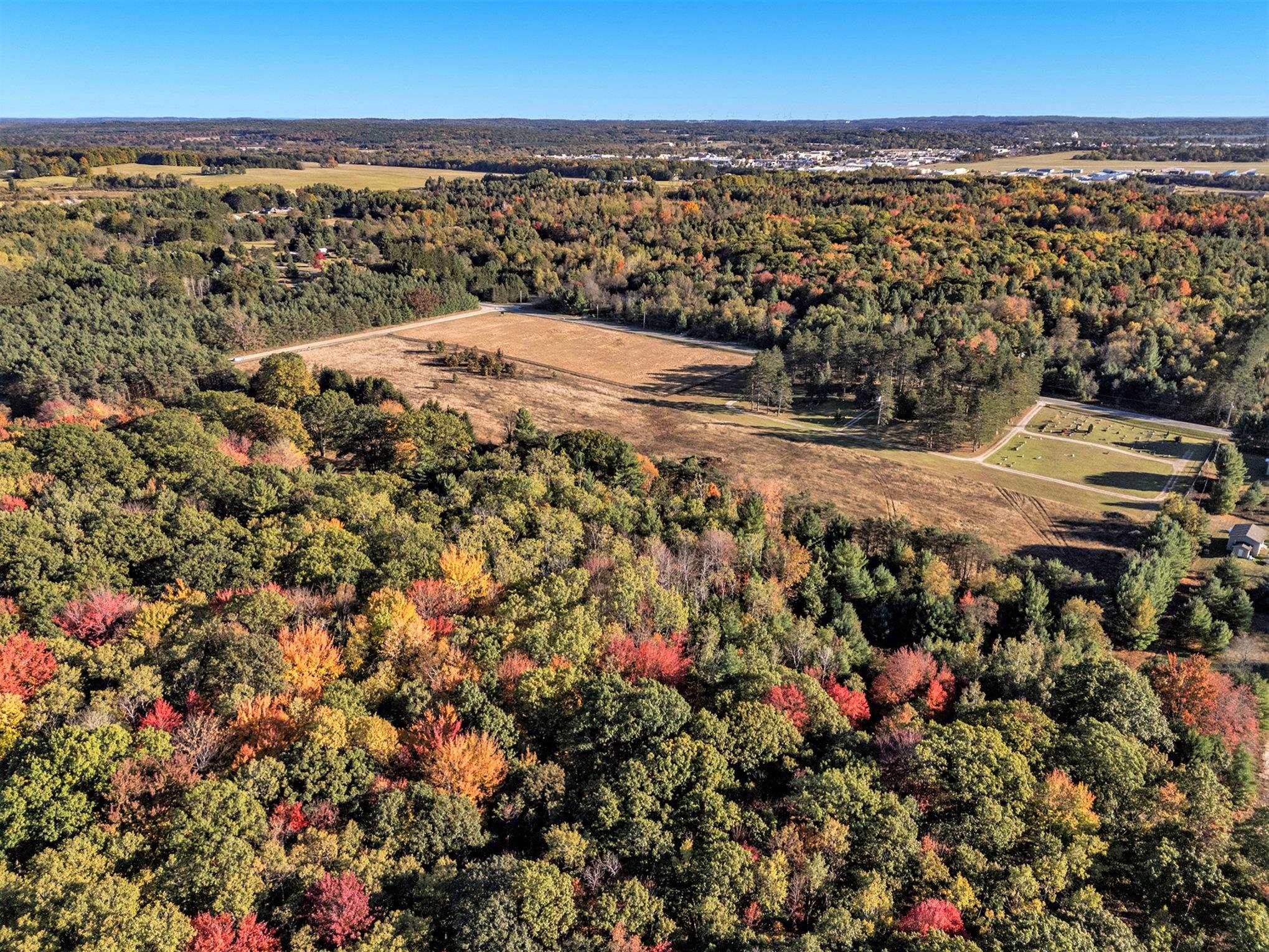 2610 South 41 Road Cadillac, MI 49601 - Photo 15 of 19