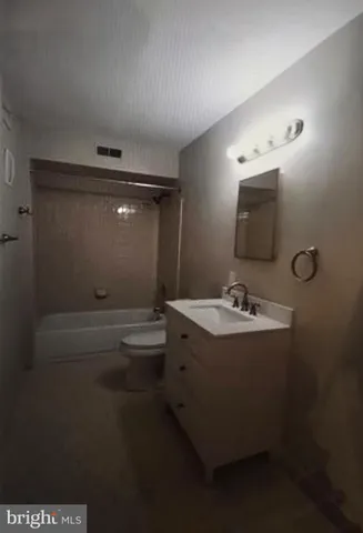 $2,300 | 411 Park Pl Drive, Cherry Hill, NJ 08002