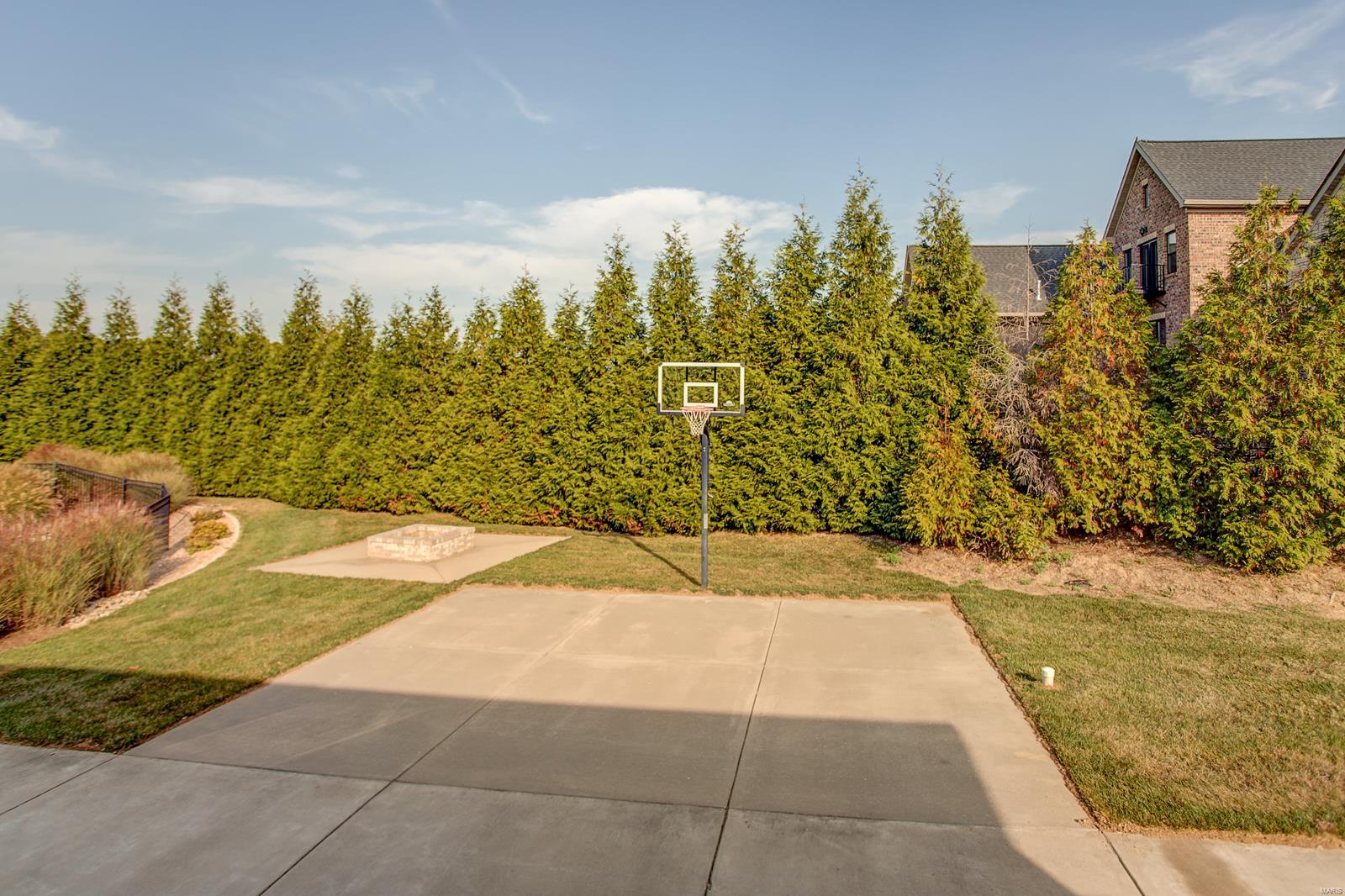 1001 Bluff Pointe Court Caseyville, IL 62232 - Photo 20 of 94